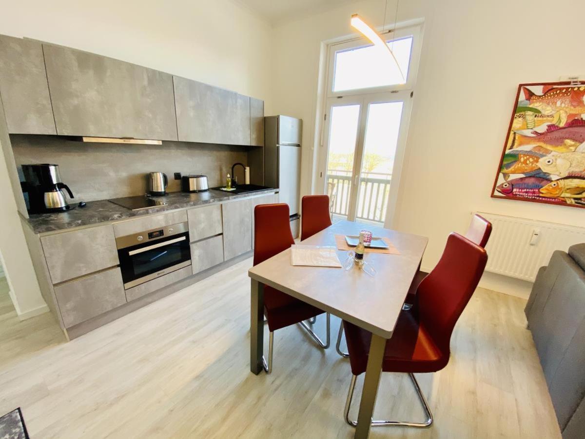 Berringer, Barsch, Direkt An Der Promenade Apartment Rostock Exterior foto